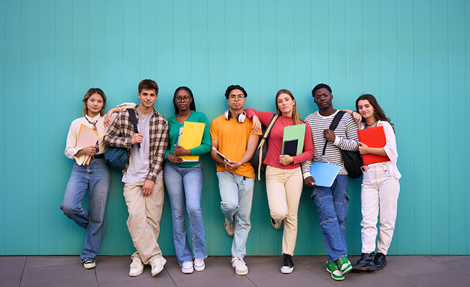 Des étudiants apprennent sur la sécurité sociale étudiant